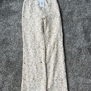 NEW WITH TAGS ZACO Crochet Ivory Pants